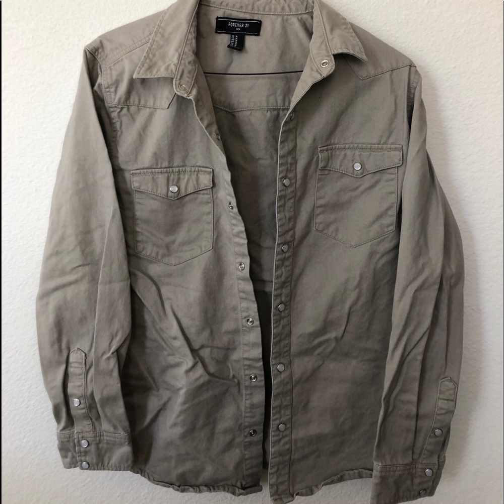 Long sleeve button-up